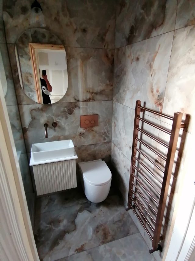 bathroom installer blackburn